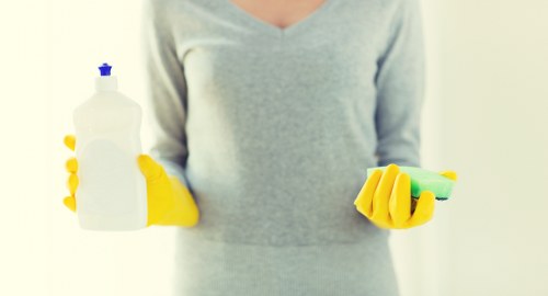 Fabric sofa stain removal and steam cleaning in Kenley